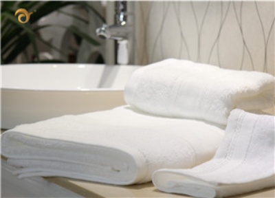 WHITE  DOUBLE BULB TOWEL